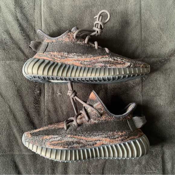 Yeezy Boost 350 V2 “Mx Rock” - Picture 6 of 14